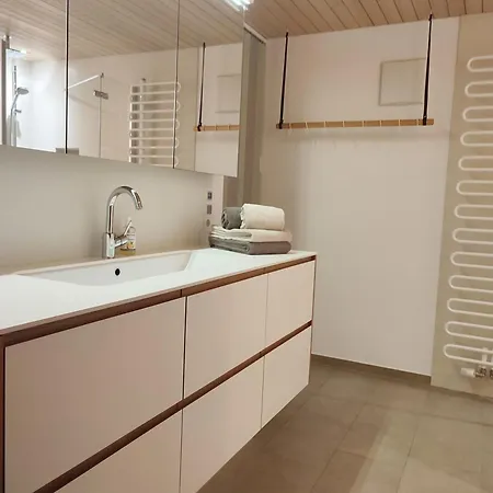 아파트 Landwohnung